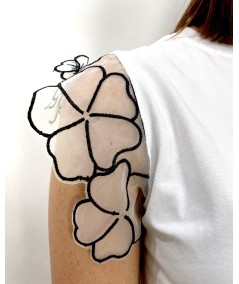 CAMISETA FLOR