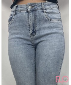 JEANS LUPITA